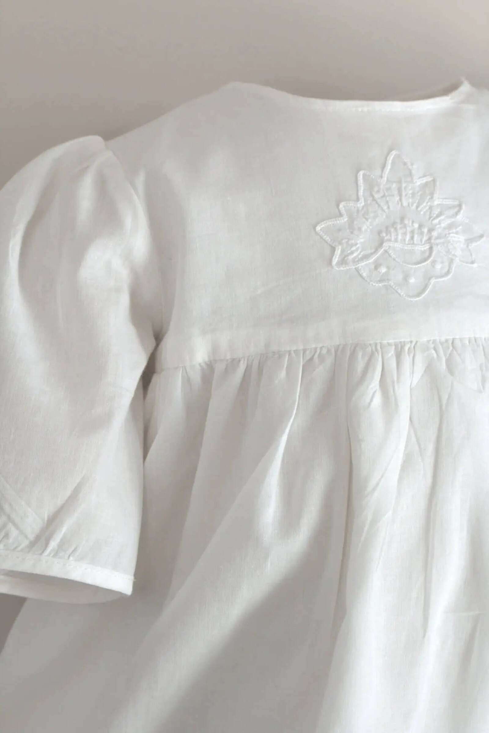 Dijon Taufkleid - Image 5