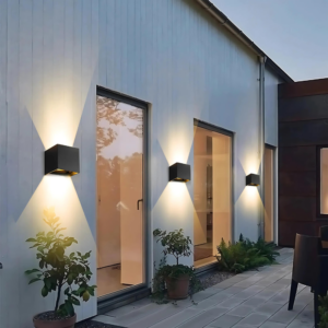 Modern Outdoor Wall Light – Black LED Up & Down Facade Lamp