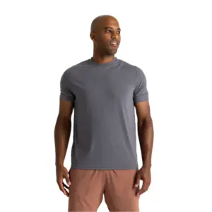 Men's Elevate Lightweight Tee