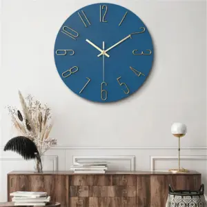 Modern Wall Clock with Gold Numbers – Silent & Stylish