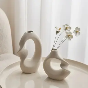 Sculptural Ceramic Vase – Neutral Beige Abstract Décor