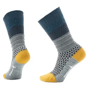 Everyday Cozy Popcorn Cable Crew Sock