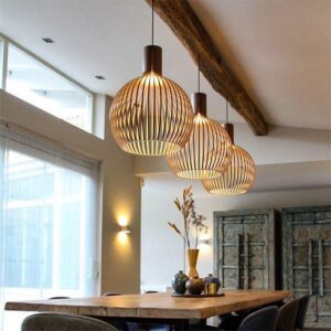 Scandinavian Wooden Pendant Light – Modern Dining Room Feature